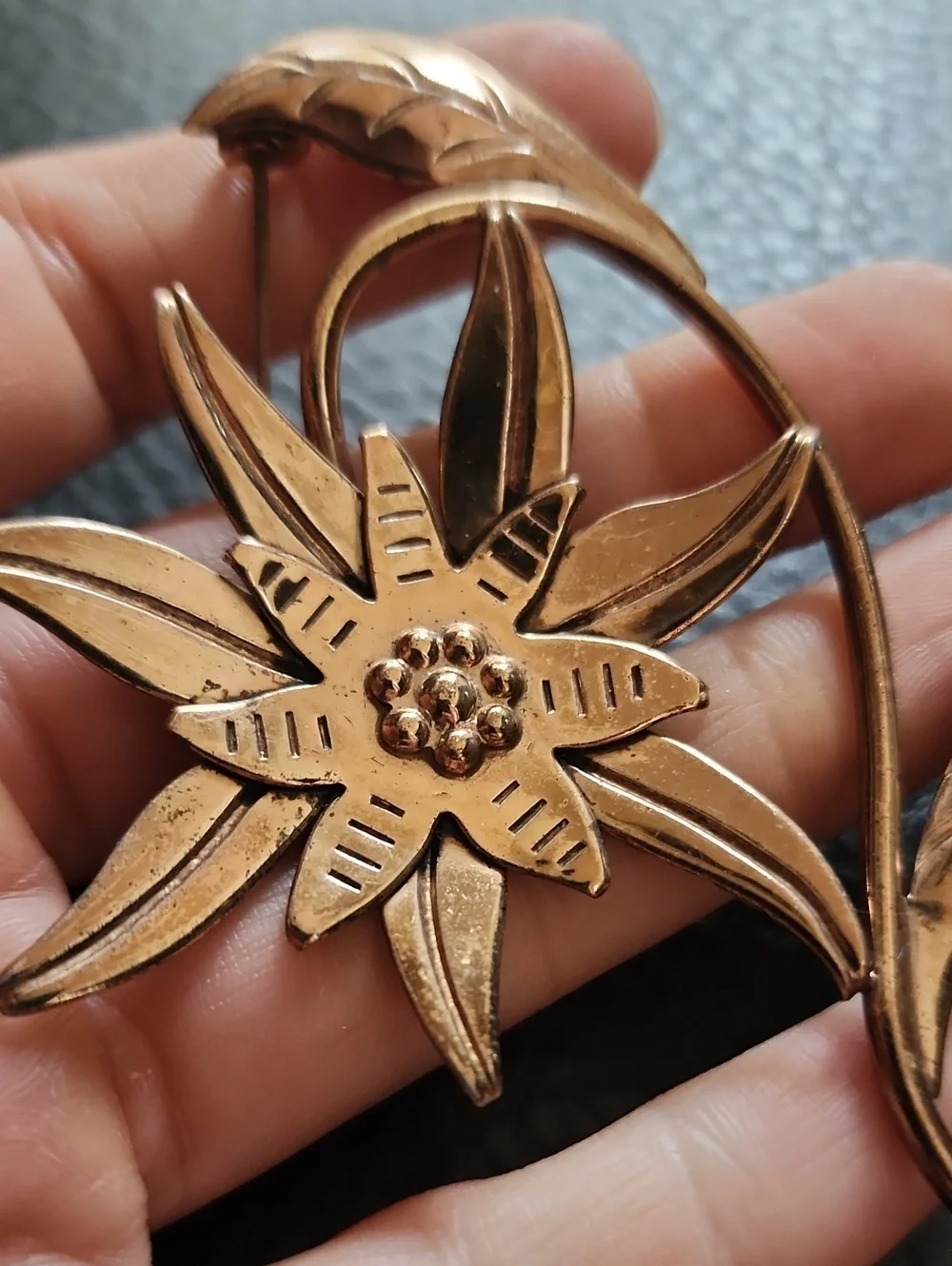 VTG Coro Gold Over Sterling Floral Starburst Brooch - Elegant Women’s Jewelry